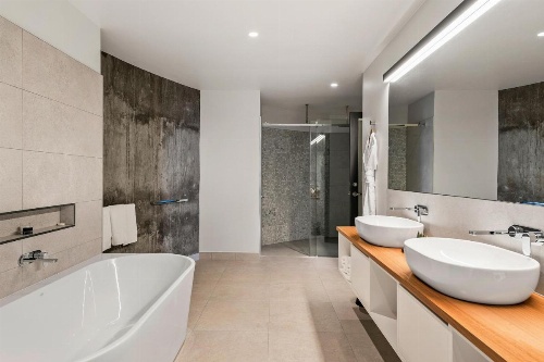 Peppers Silo image 10